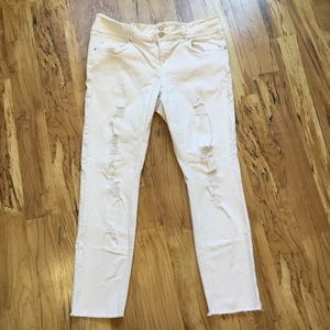 Refuge white distressed jeans